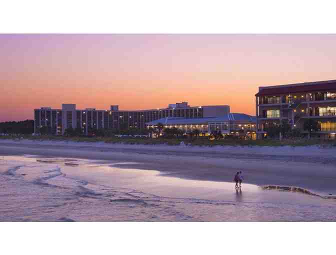 DoubleTree Resort by Hilton Myrtle Beach Oceanfront Stay & Package!