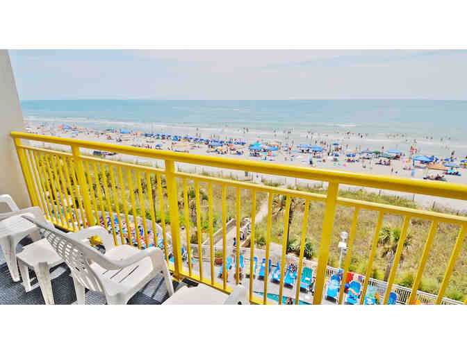 Myrtle Beach Package: Bay Watch Resort