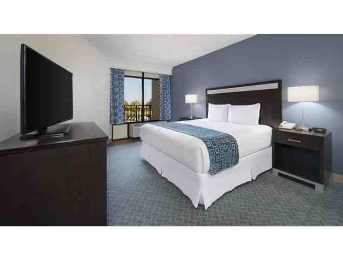 Myrtle Beach Package: DoubleTree Resort Myrtle Beach Oceanfront