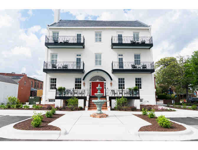 A Nicholas Sparks-Inspired Getaway in Charming New Bern