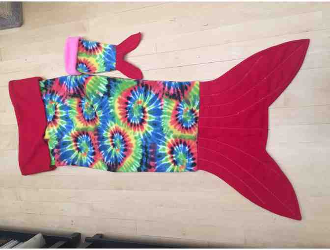 Child's Mermaid Tail Blanket