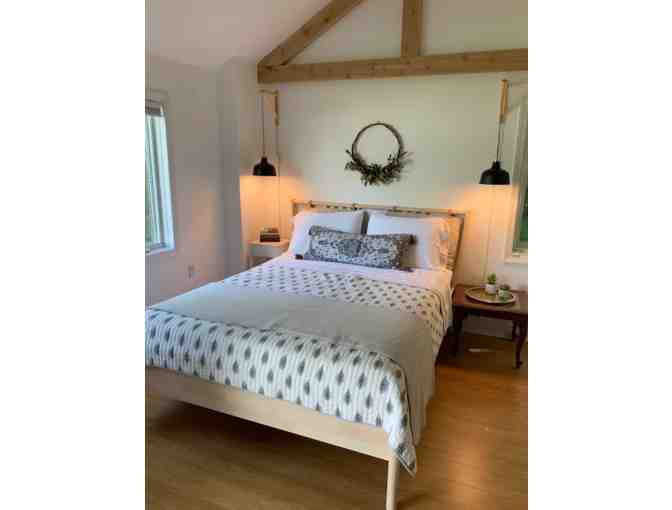 Cozy Cottage in Rhinebeck, NY - 2 Night Stay for family of 4