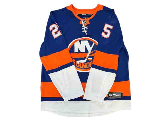 Devon Toews NY Islanders Fanatics Home Breakaway Player Jersey - $160 Value SIZE L