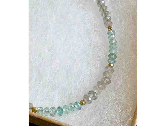 14K Gold filled Bronze bracelet with apatite and labradorite stone - Handmade