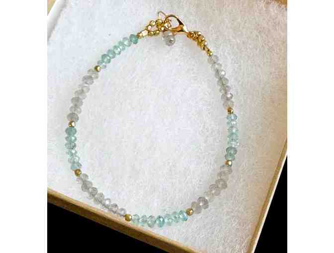 14K Gold filled Bronze bracelet with apatite and labradorite stone - Handmade