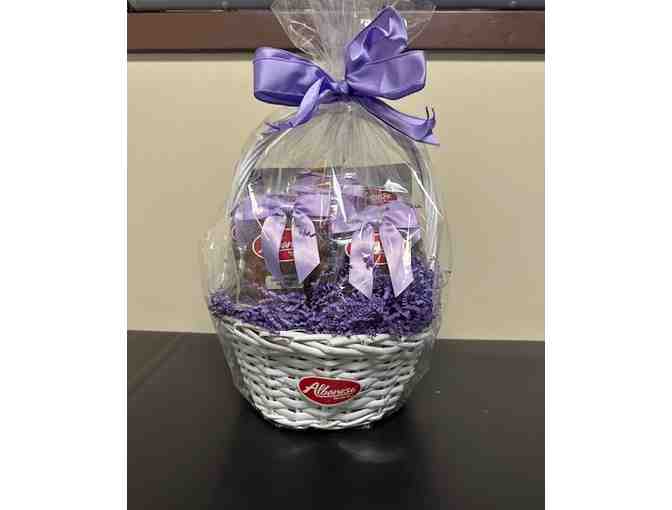 Albanese Gift Basket with a Variety of Chocolates and Gummies