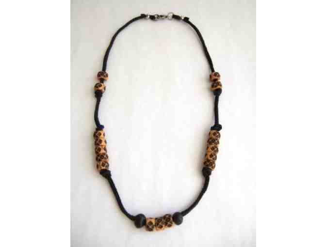 Black & Tan Necklace