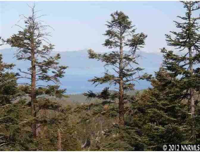 Mountain Vacation at a Charming Stateline, Nevada Condo in Lake Tahoe Area - LIVE AUCTION