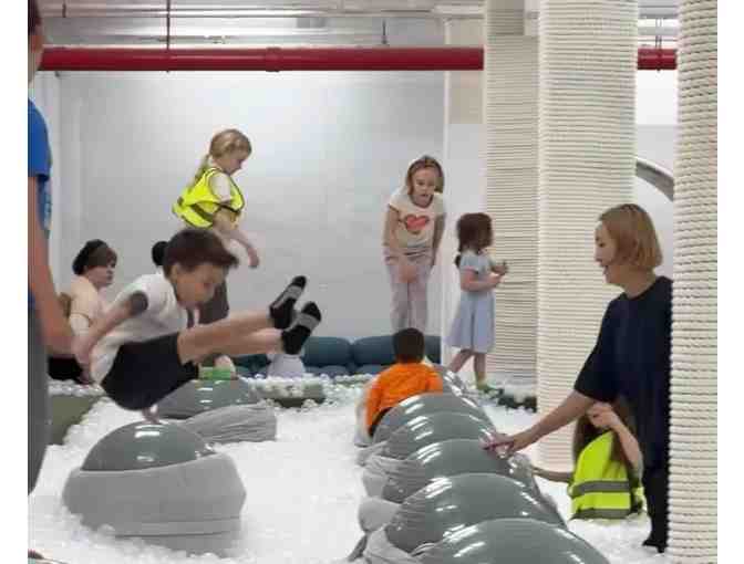 Space Club - Single Pass #2 (Greenpoint)