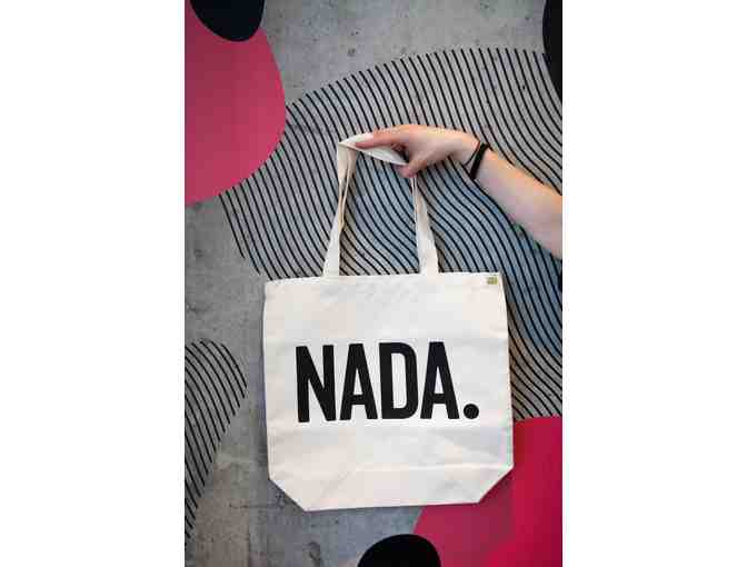 'Nada' Tote Bag