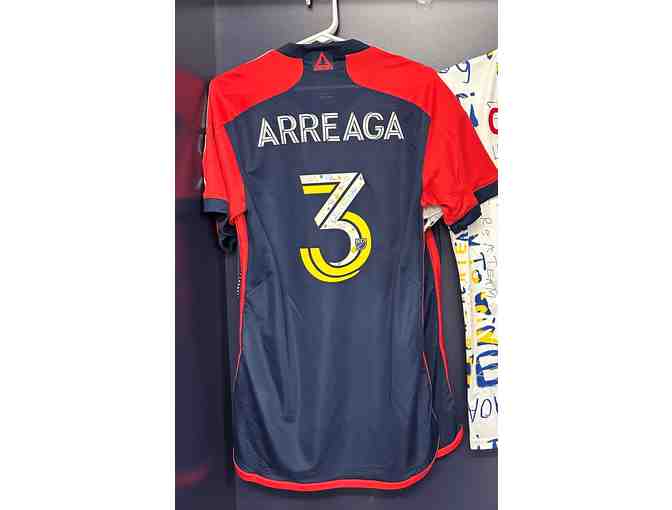 Xavier Arreaga Game-Worn, Signed Fight Childhood Cancer Match Jersey