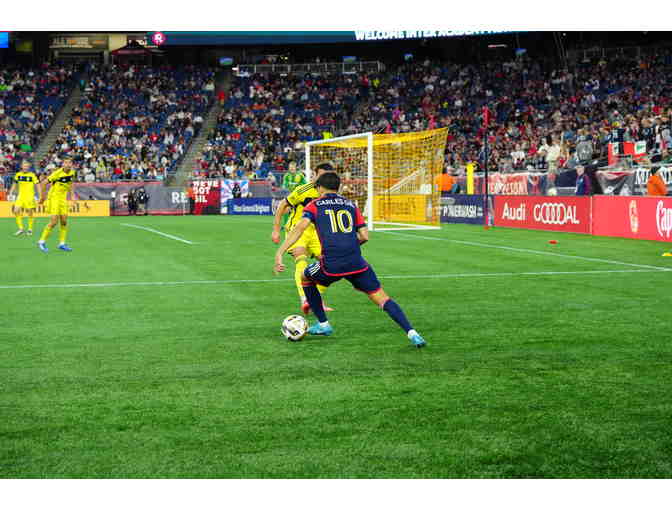 Carles Gil Game-Worn, Signed Fight Childhood Cancer Match . Jersey