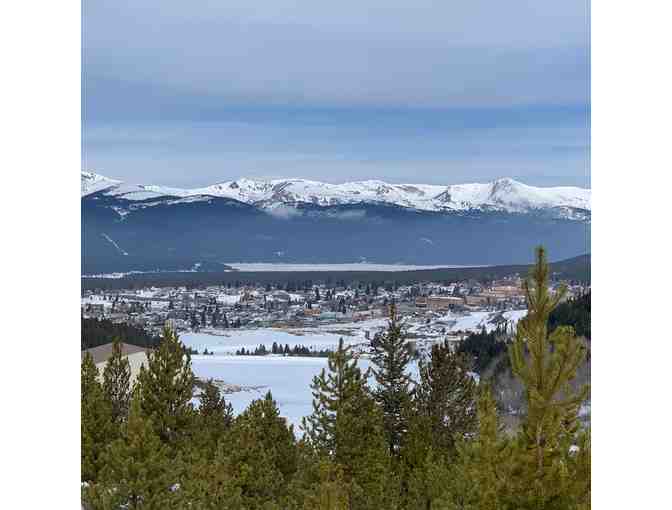 Family Vacation to Highest Hostel in US