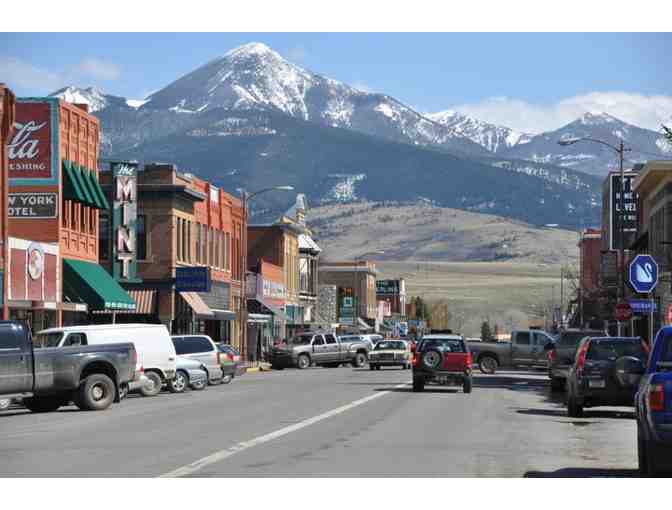 Six-Night Stay for Four in Paradise Valley, Montana Near Yellowstone National Park