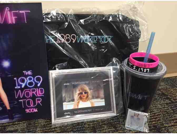 Taylor Swift 1989 Fan Package!