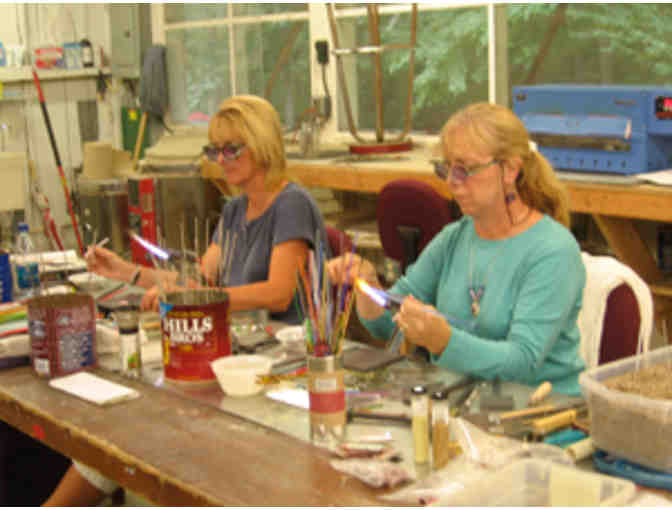 Touchstone . . .art & craft workshops for beginners or seasoned artists