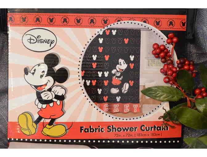 Mickey Mouse Shower Set