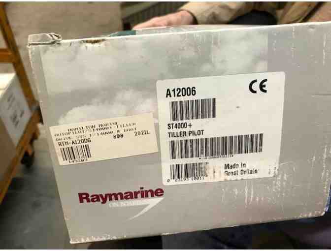 New Raymarine ST4000+ Wheel and Tiller Autopilot