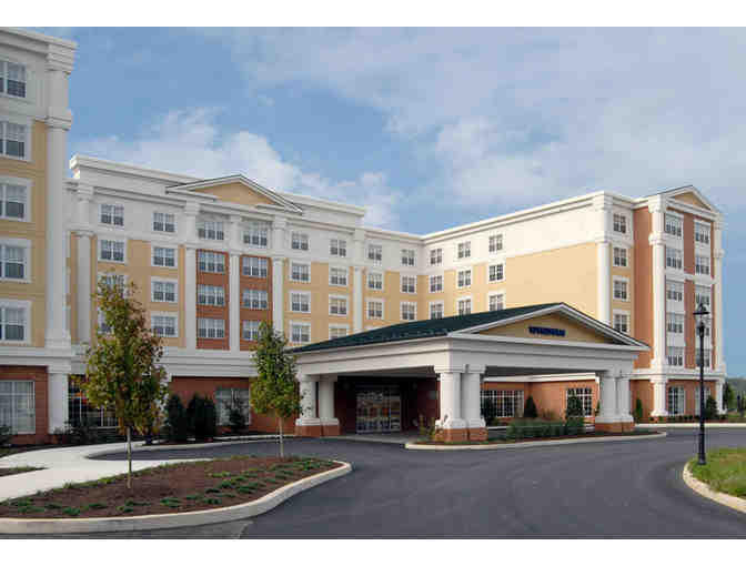 Overnight Stay with Breakfast for Two at the Wyndham Gettysburg