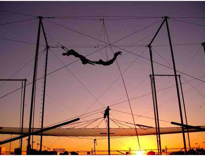 Trapeze School NY in Los Angeles