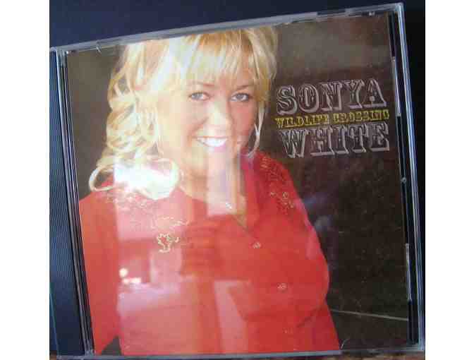 Sonya White 'Wildlife Crossing' CD & Autographed Tee Shirt -- New