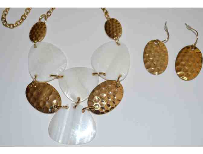 Mother of Pearl and Hammered Gold-Tone Bib Necklace & Earrings Set by Avon -- New