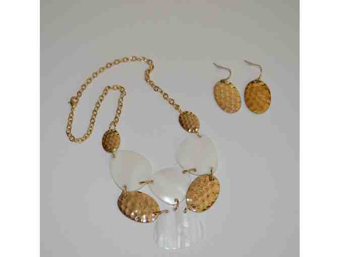 Mother of Pearl and Hammered Gold-Tone Bib Necklace & Earrings Set by Avon -- New