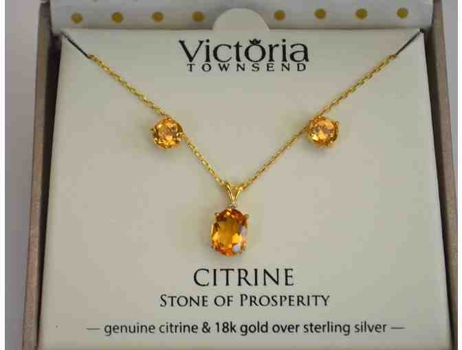 Victoria Townsend Citrine Pendant Necklace and Earrings Set -- New