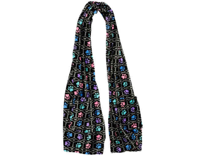 Colorful Paws & Hearts Motif Decorates This Super Cozy Pocket Wrap