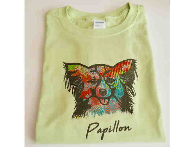 Vibrant Abstract Papillon Design on Pistachio Green T-Shirt, Size Large  -- New