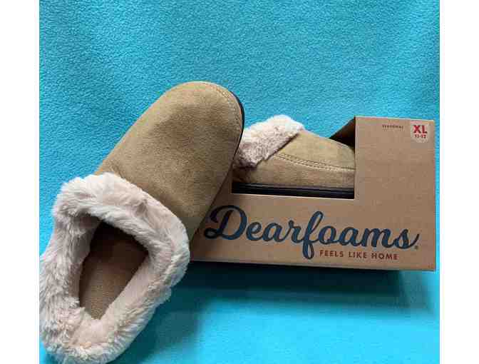 Woman's Dearfoam Slippers XL