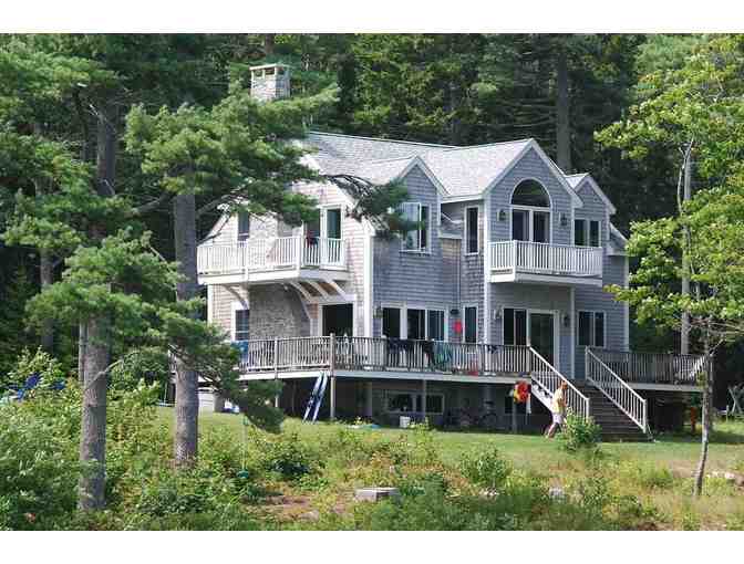 A Week at a Casco Bay Vacation Home - (Maine)