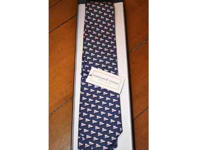 Vineyard Vines Tie