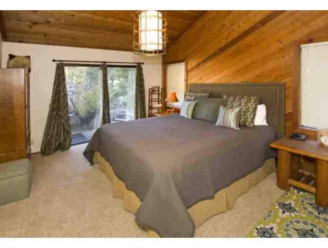 Mammoth Rustic Summer Vacation Package