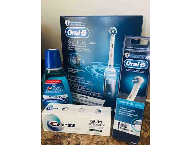 Oral B Genius Electric Toothbrush and Bleaching Kit