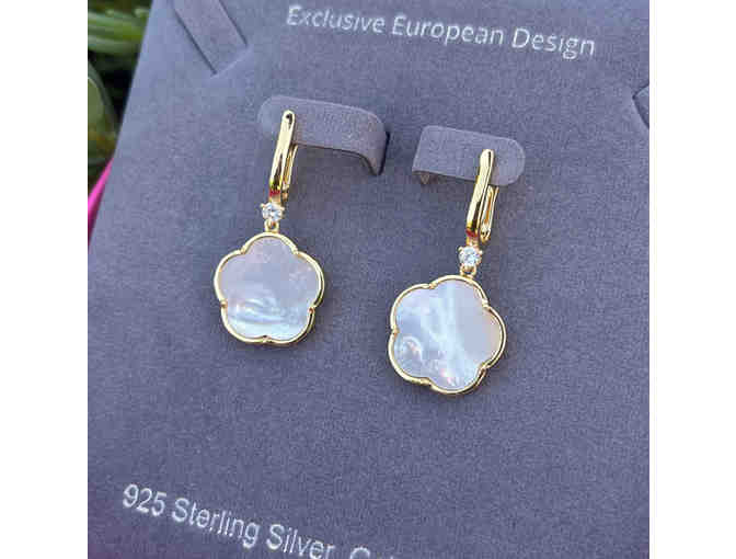 Mother of Pearl Earrings - Photo 1