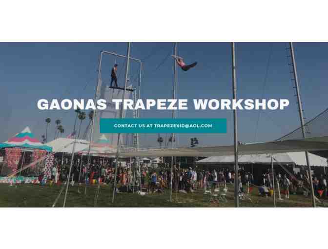 1 Flying Trapeze Class at Gaona's Trapeze Workshop