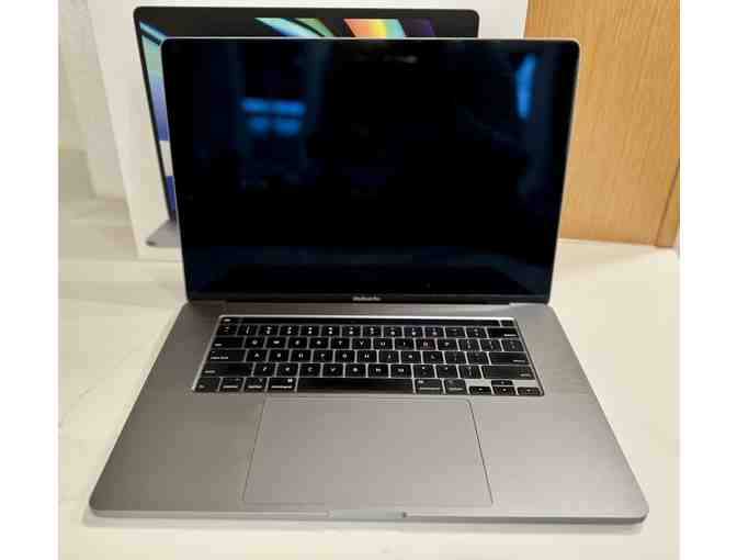 MacBook Pro - Apple - 16' Used - Good Condition