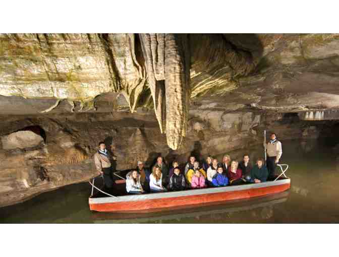 Guided tour of Howe Caverns