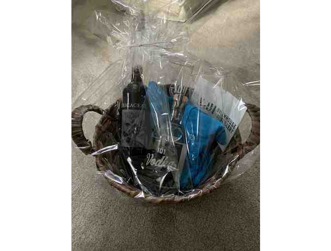 The 101 Brewhouse & Distillery - Gift Basket