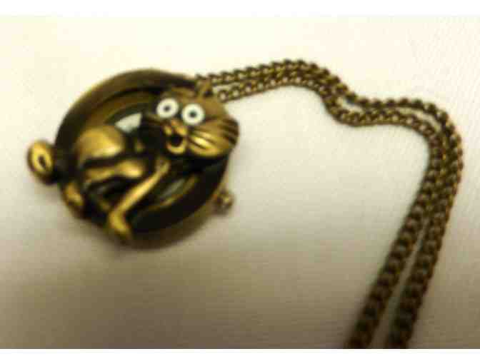 Cat Pendant Watch-works