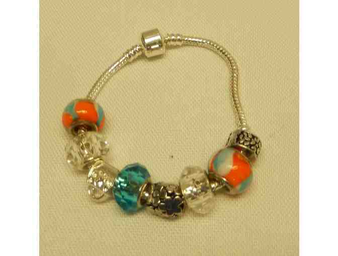 Small bracelet with beads