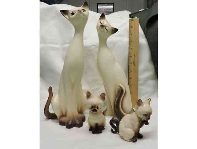 Vintage Siamese cat figurine collectibles