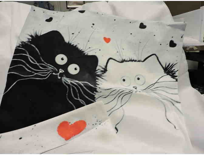 2 Zipper Cute Cat throw Pillow Covers