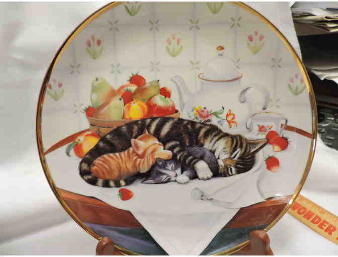 2 Collectible Tim MacComlin Kitty Plates Franklin Mint Heirloom