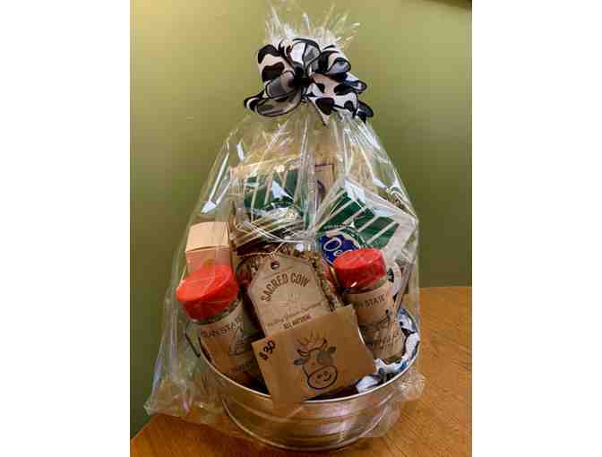 Munroe Dairy Gift Basket - Photo 1
