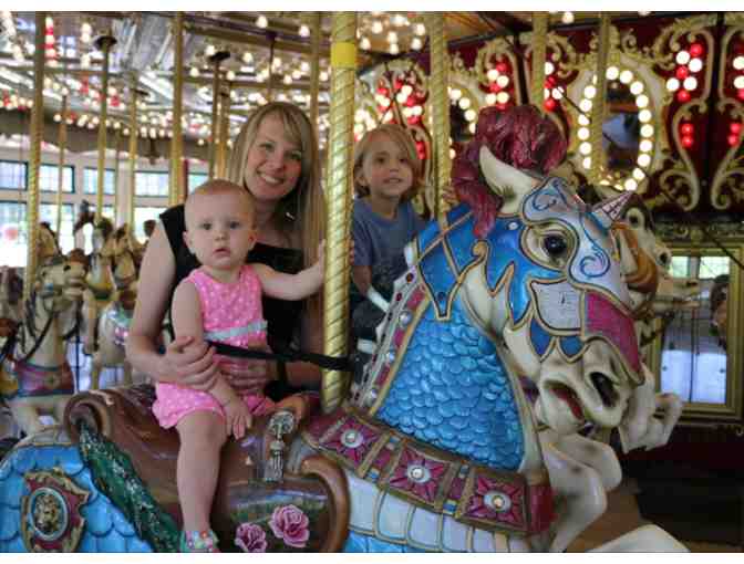 A Sweet Family Fun Day at the Zoo