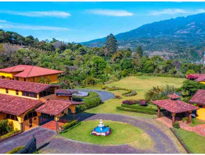 7-10 Night Stay in Panama at Los Establos Boutique Inn