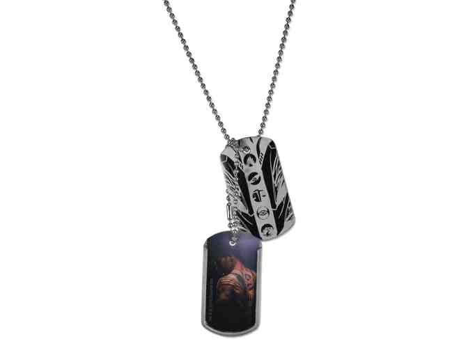 'Divergent' Collectibles Bundle: Metal Dog Tags, Lanyard, and Bag Clip