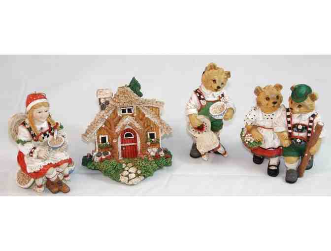 Lot of Four Resin Christmas Ornaments- Goldilocks and Three Bears